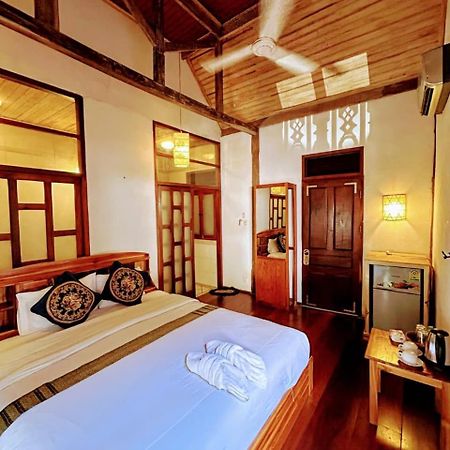 Ireenkevin Guesthouse Luang Prabang Ngoại thất bức ảnh