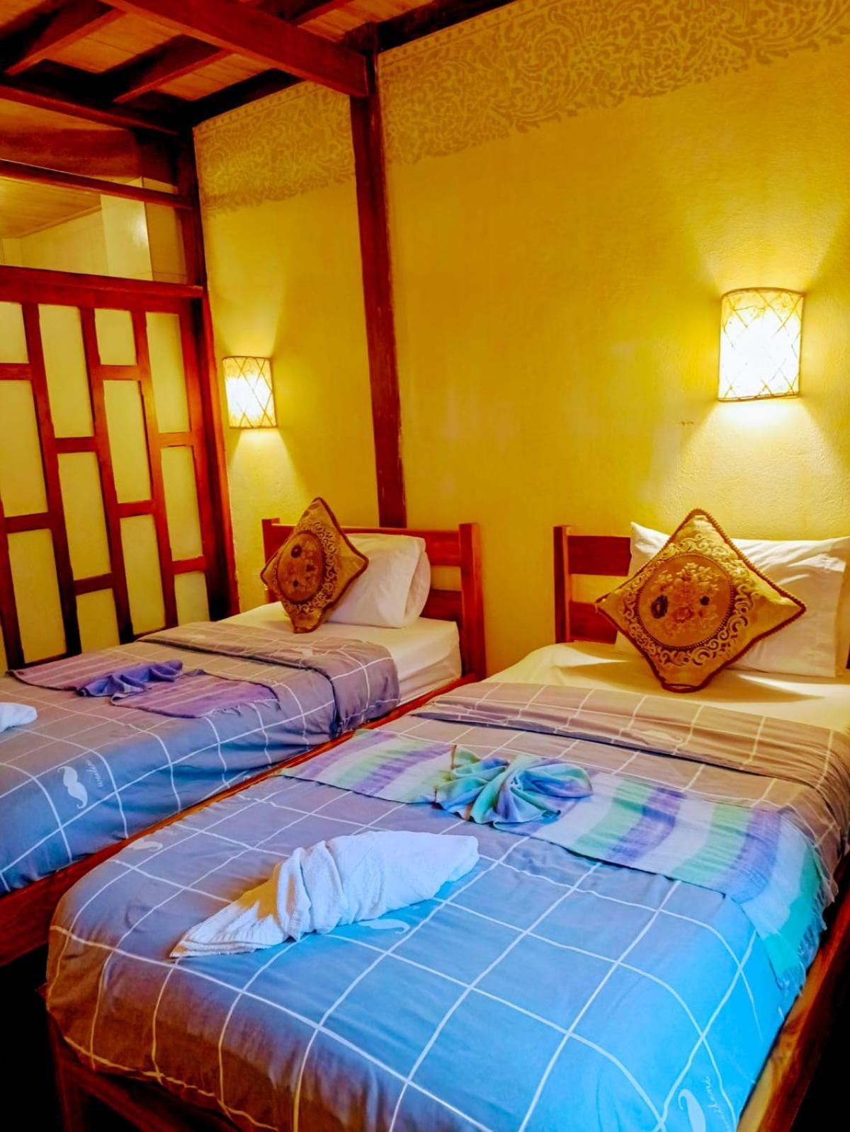 Ireenkevin Guesthouse Luang Prabang Ngoại thất bức ảnh