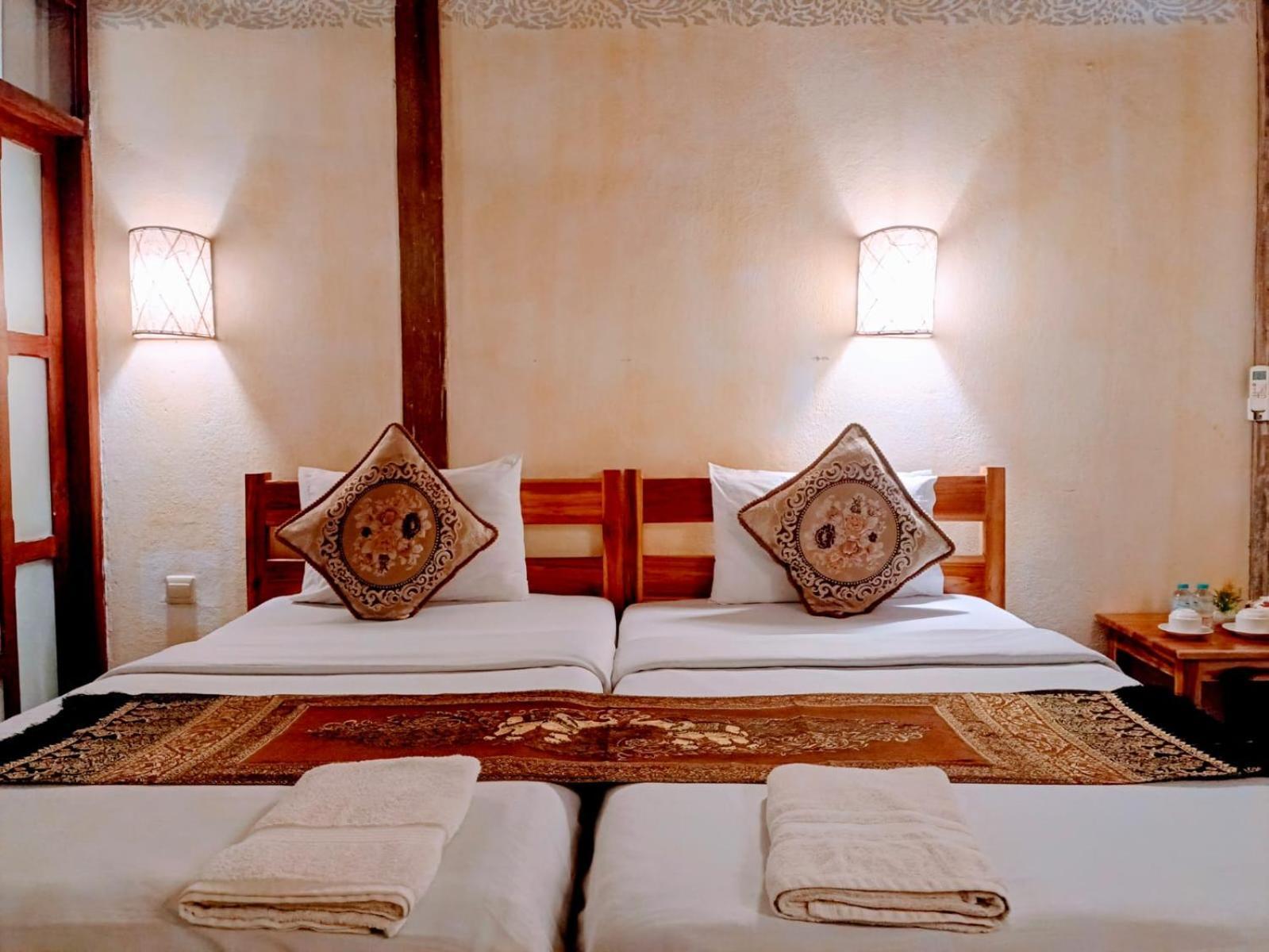 Ireenkevin Guesthouse Luang Prabang Ngoại thất bức ảnh